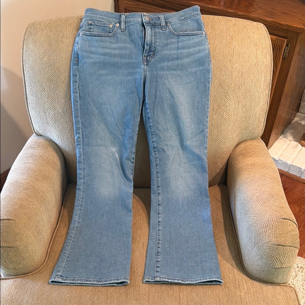 Madewell bootcut size 28